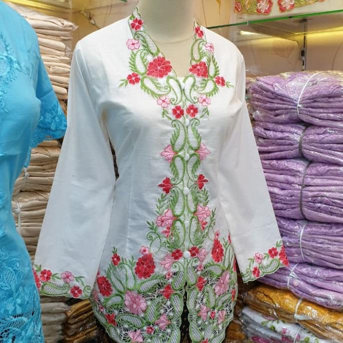 kebaya encim modern