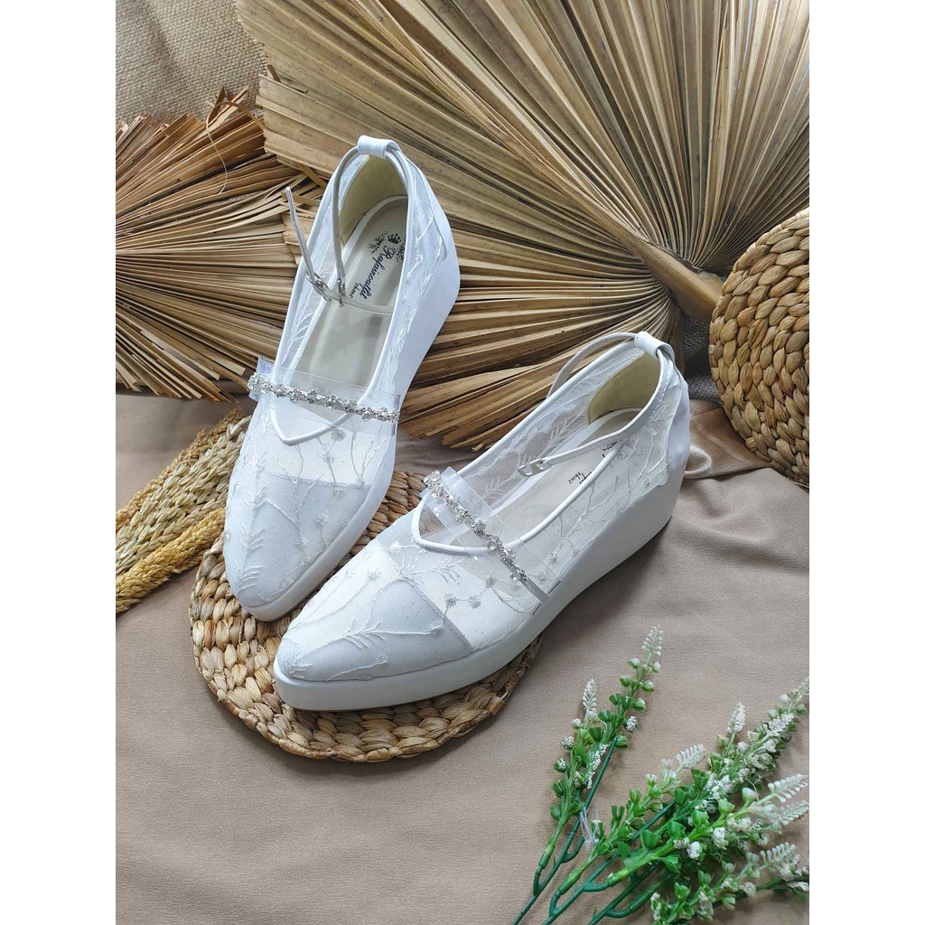 sepatu wedges wedding rafaizoutfit  putih 5cm