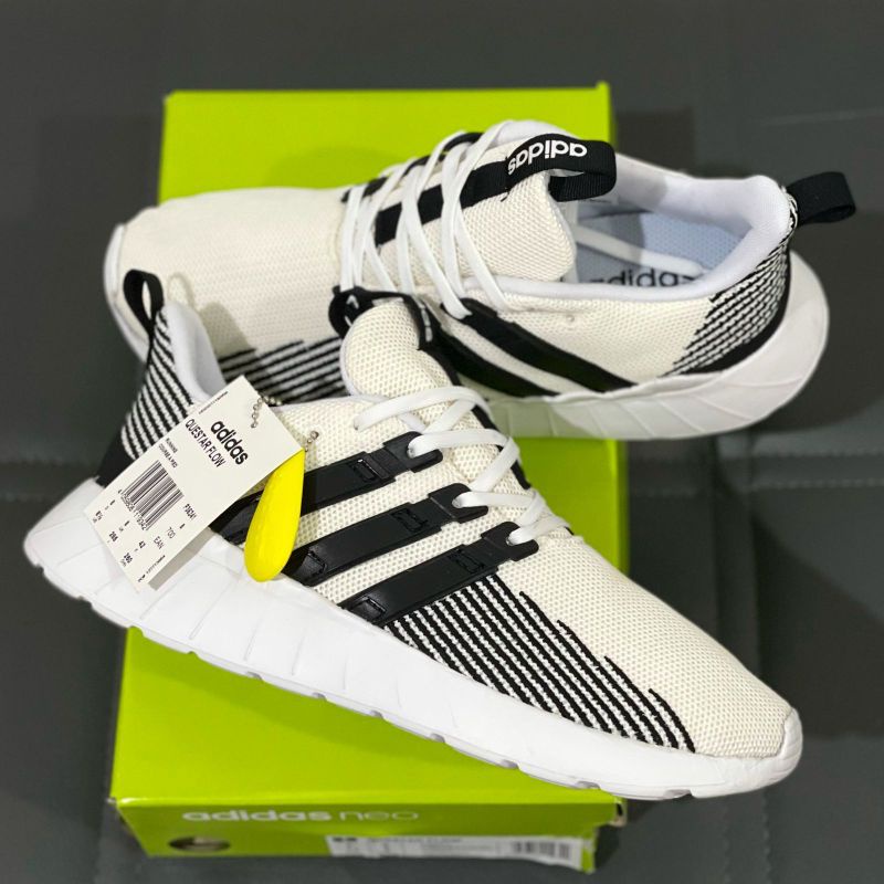 Adidas Questar Flow &quot;White Black&quot; ORIGINAL BNIB