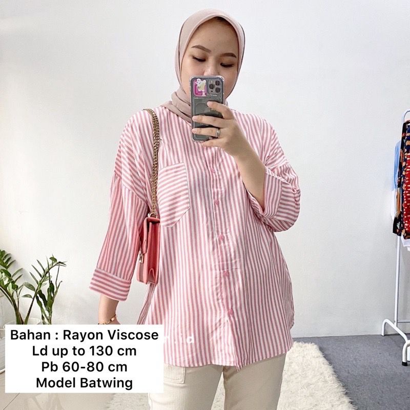 Atasan Wanita Motif  Salur Oversize Kemeja Kuliah Terbaru