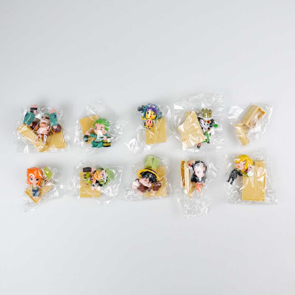 Action Figure One Piece 9 PCS One Piece Luffy Sanji Zoro Usop Nami Robin Okiku Wano Chopper Edward