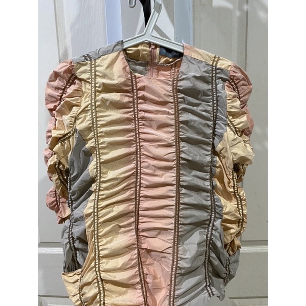 PRELOVED NANA BLOUSE BENANG JARUM LIKE NEW