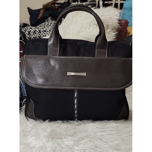tas laptop brand DAKS second/preloved