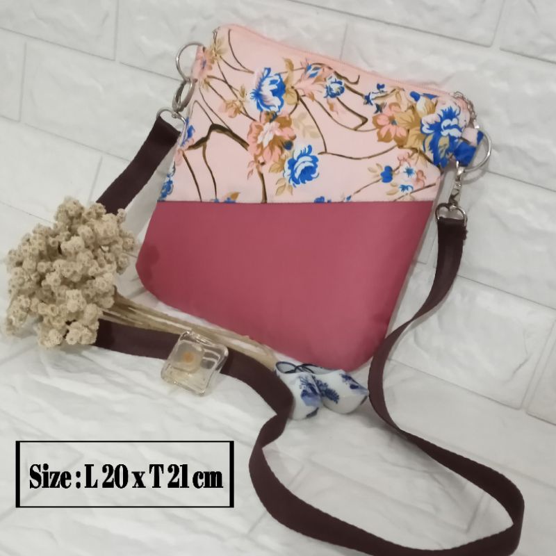 Tas selempang kain wanita/tas wanita motif bunga