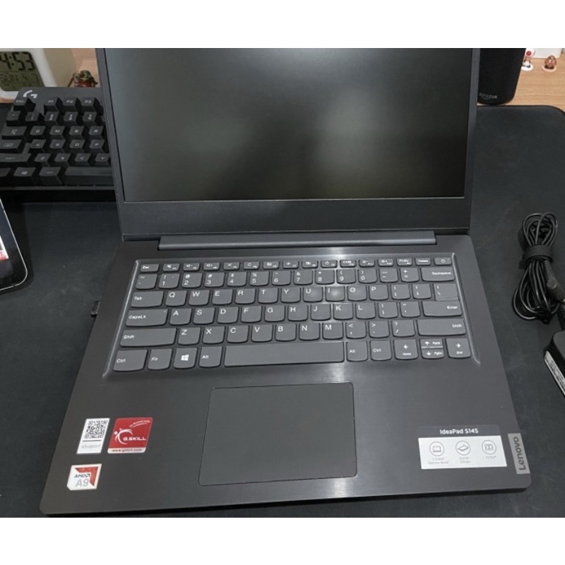 Preloved Lenovo Ideapad S145 AMD A9-9425 8 GB/1TB HD (like new)