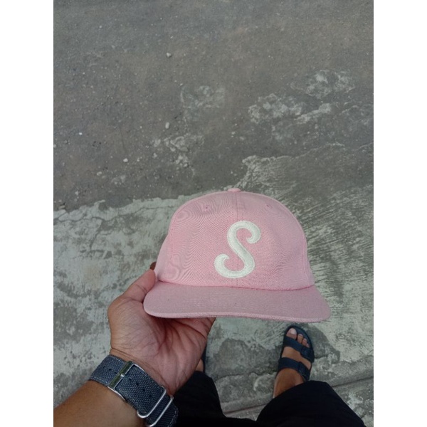topi STUSSY second