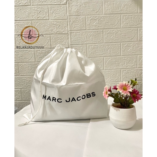 MARC JACOBS Dustbag Satin Pengganti Sarung Tas Pelindung Debu Dust Bag DB Branded