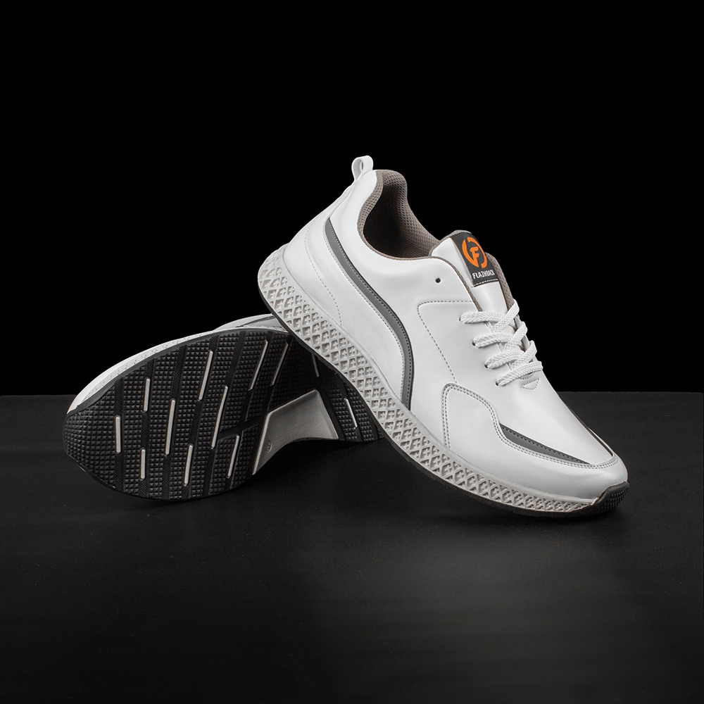 AXTON WHITE |ManNeedMe x FLAZHBACK| Sepatu Sneakers Pria Casual / Sepatu Running ORIGINAL