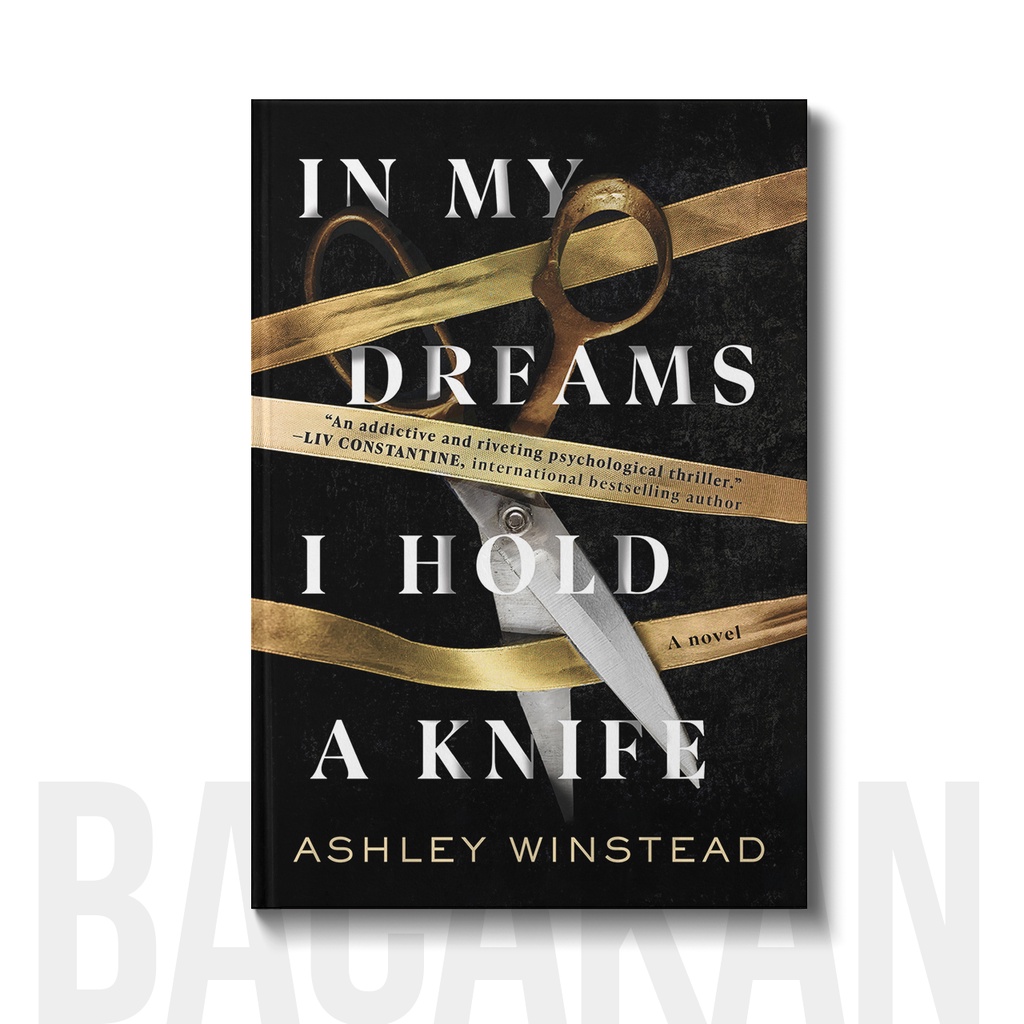 

In My Dreams I Hold a Knife - Ashley Winstead