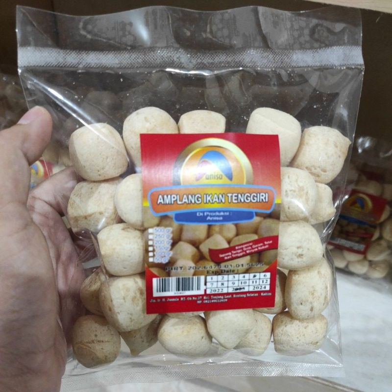 

EHN SHOP AMPLANG IKAN TENGGIRI