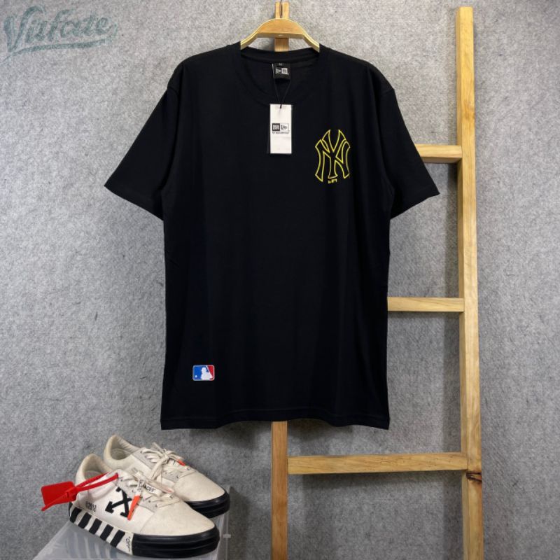 T-shirt/Kaos Distro Pendek Pria New Era - Aastore