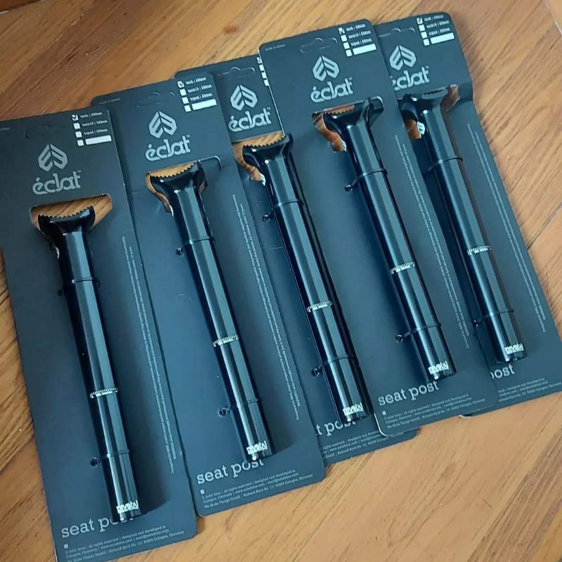 Seatpost pivotal eclat