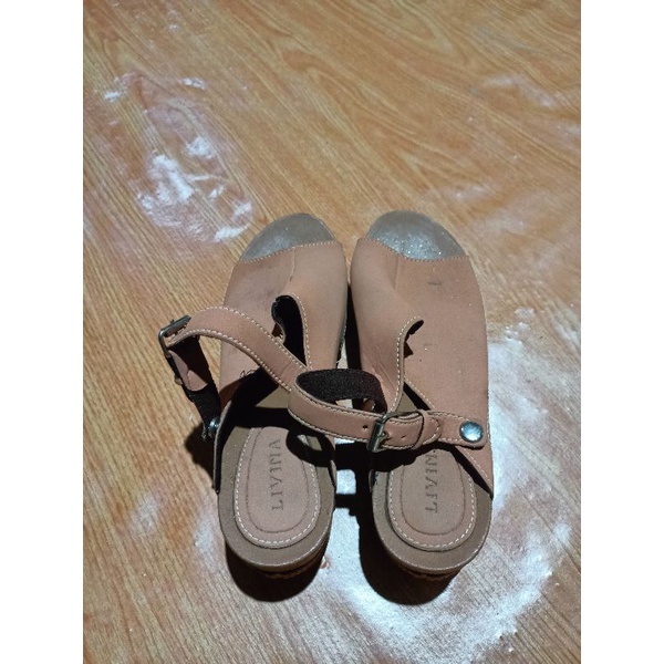 preloved heels sandal