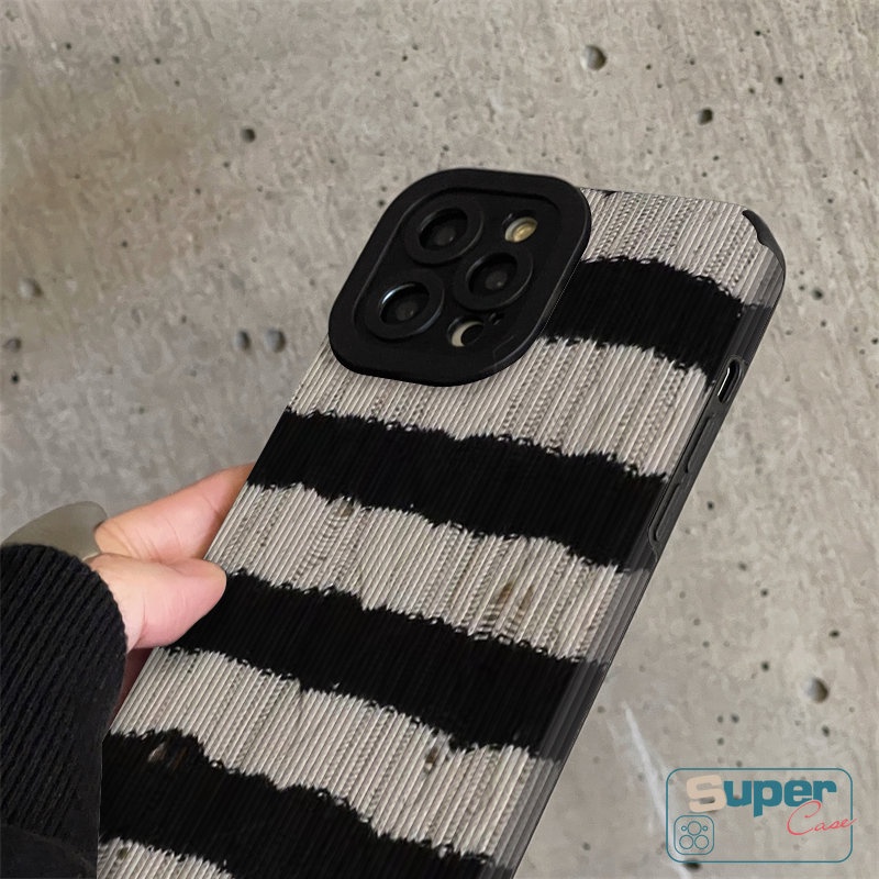 Soft Case Bahan Kulit Tekstur Garis Hitam Putih Gaya Retro Untuk iPhone XR 11 14 13 12 Pro Max X XS Max 7 8 Plus