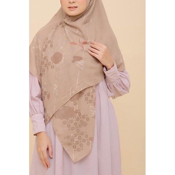 ZM Zaskia Mecca - Hijab Syari Kava Mocca Scarf Kerudung Segi Empat