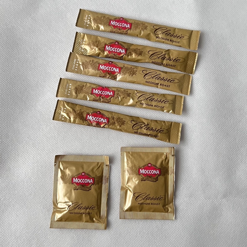 

Moccona Classic Medium Roast Sachet / Kopi Instan Sachet (Stick)