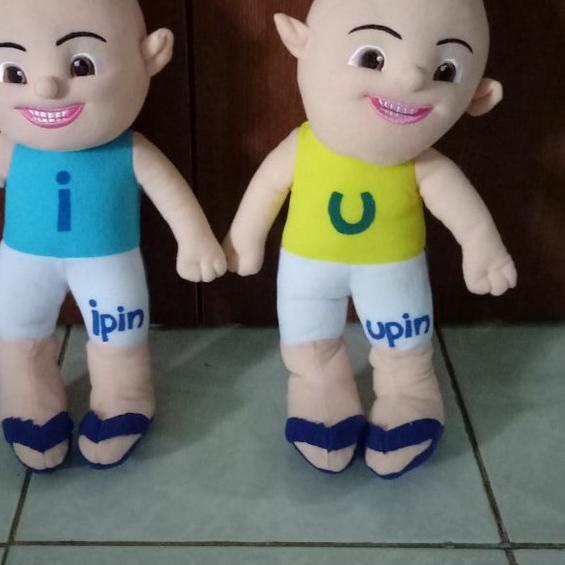 Boneka Upin dan Ipin