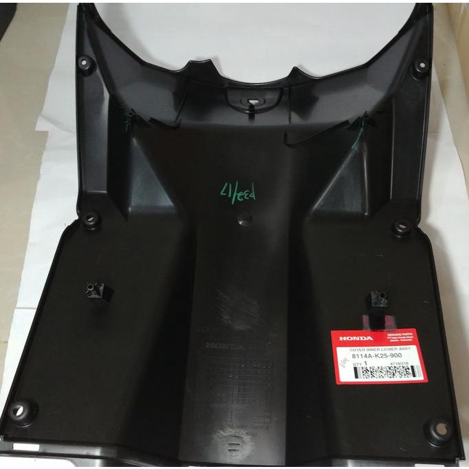 Body Tengah  Legsil tengah Beat Fi 2013 2015 Original Honda