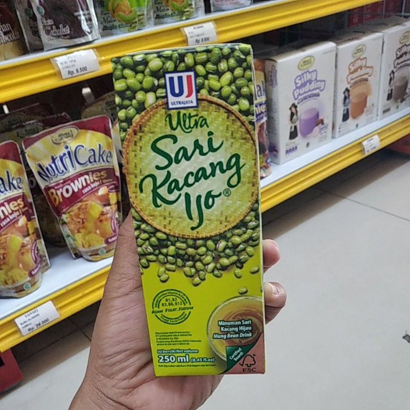 

LIVE ultra sari kacang ijo 250ml