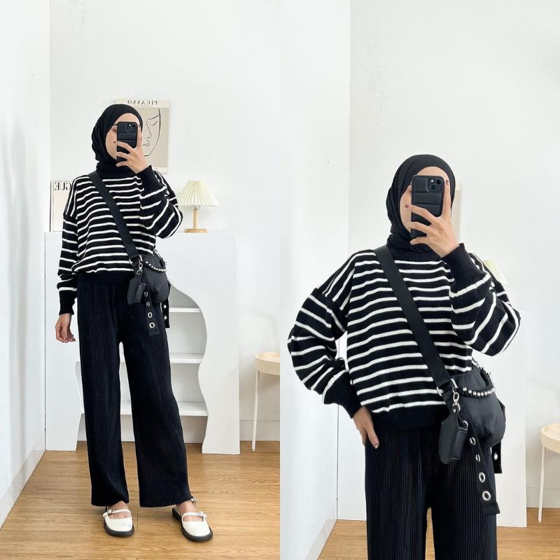 SWEATER KNIT STRIPE SISSY CROP ATASAN RAJUT MOTIF GARIS OVERSIZE TEBAL