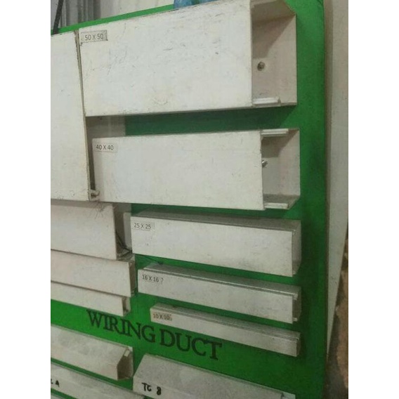 Kabel Duct 60x40 mm duct putih 60 x 40 mm per batang