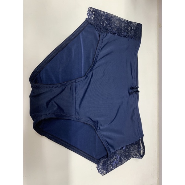 celana dalam ST.YVES BY matahari