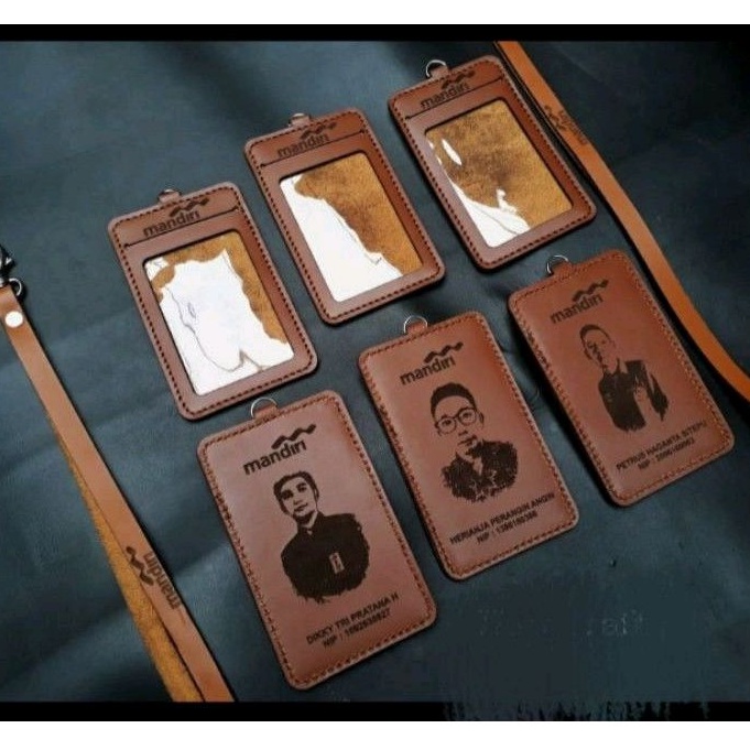 

GANTUNGAN ID CARD COSTUM FOTO HOLDER KULIT GANTUNGAN NAMETAG COSTUM