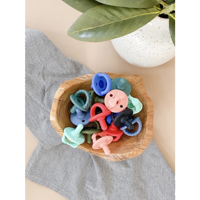 Itzy Ritzy Sweetie Soother - Silicone Pacifier Single Empeng Bayi