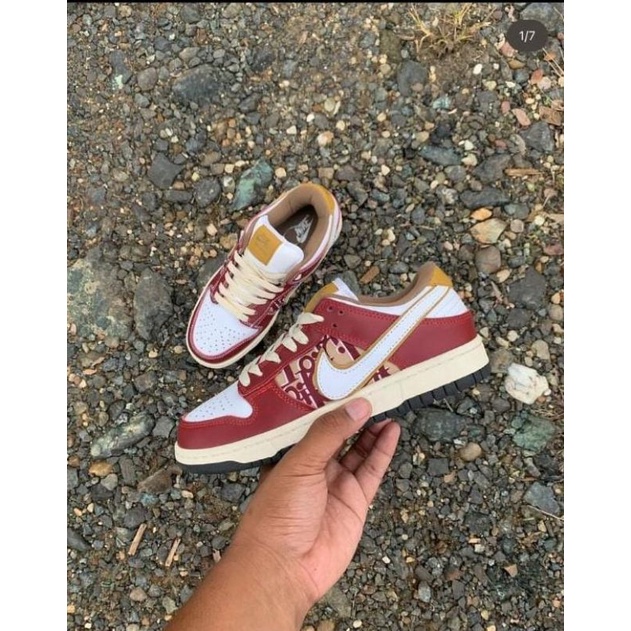 SB Dunk Dior