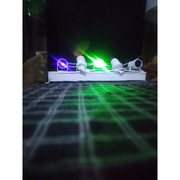 LINGHTING MINIATUR RGB LED BEAM