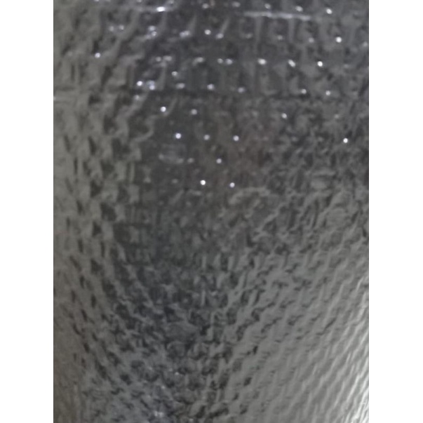

Bubble wrap roll hitam dan bening wellpack uk 60cm x 50m - Hitam