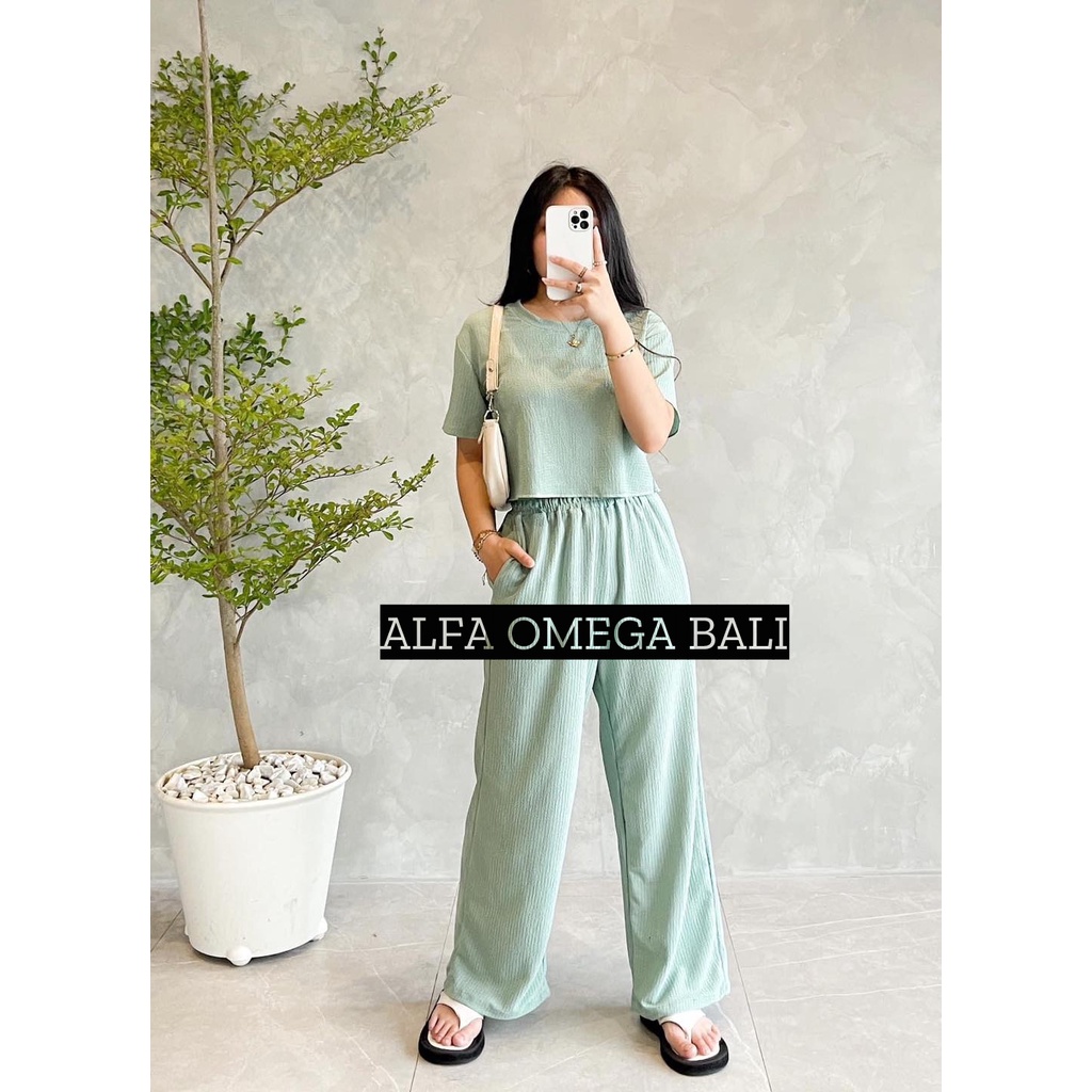 ALFA Setelan Wanita Airflow Crop Top Celana Panjang Highwaist