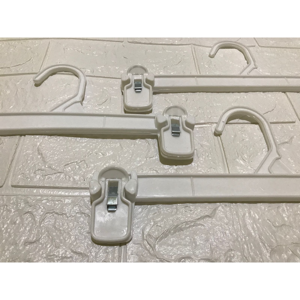 Hanger Jepit 20cm,25cm,30cm Celana Putih Gantungan Jepit Plastik code AI S, M, L Putih
