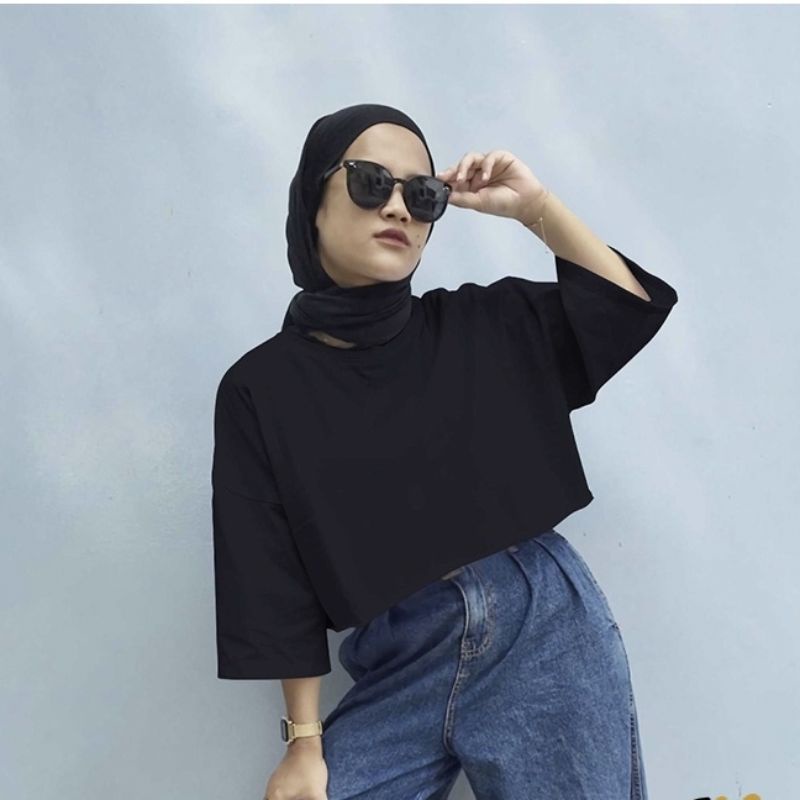 Crop Top Wanita/ Crop Top Trend/ Crop Top Cotton Coll/ Pakaiaan Wanita Crop Top/ Crop Top Oversize