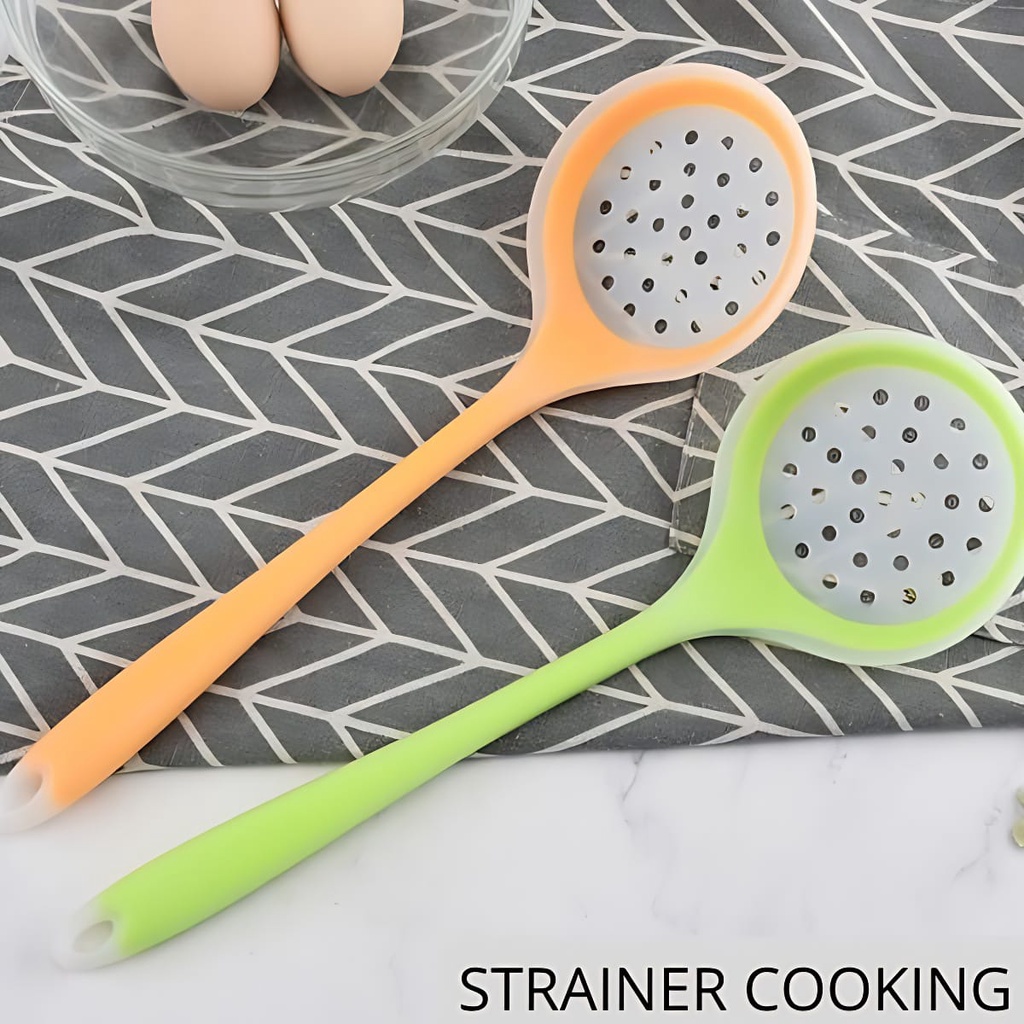 Centong masak silikon / Trainer Cooking Spoon Silicon Tahan Panas / Alat Masak Centong Lubang