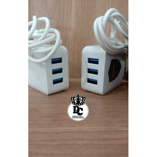 CHARGER 3USB LED PACK FAST CHARGING