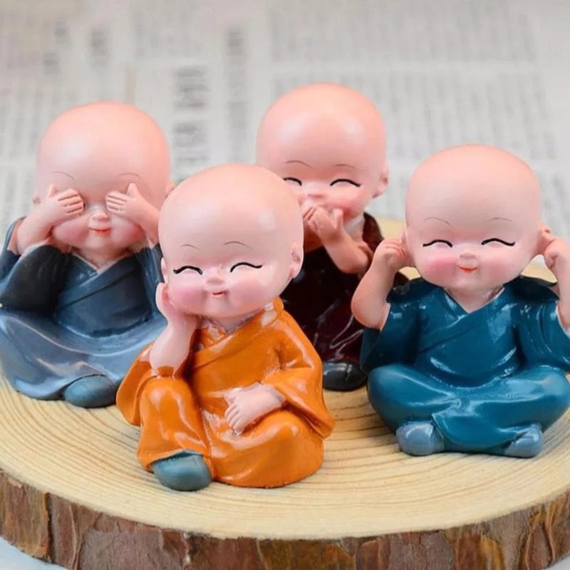 4 Pcs Lucu Empat Bukan Biksu Kecil Set Patung Sage/Kungfu Buddha Patung Monk Kerajinan Tangan/Perlindungan Lingkungan Resin Monks Dekoratif