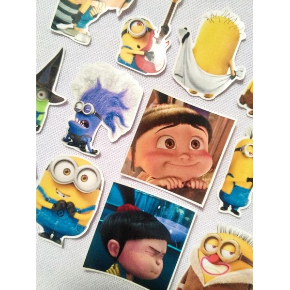 

STIKER MINION WATERPROOF