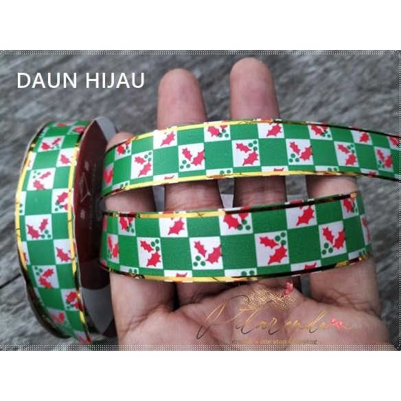 

NATL-309 : Pita Kado / Pita Jepang Motif Natal 1,8 cm (per rol)