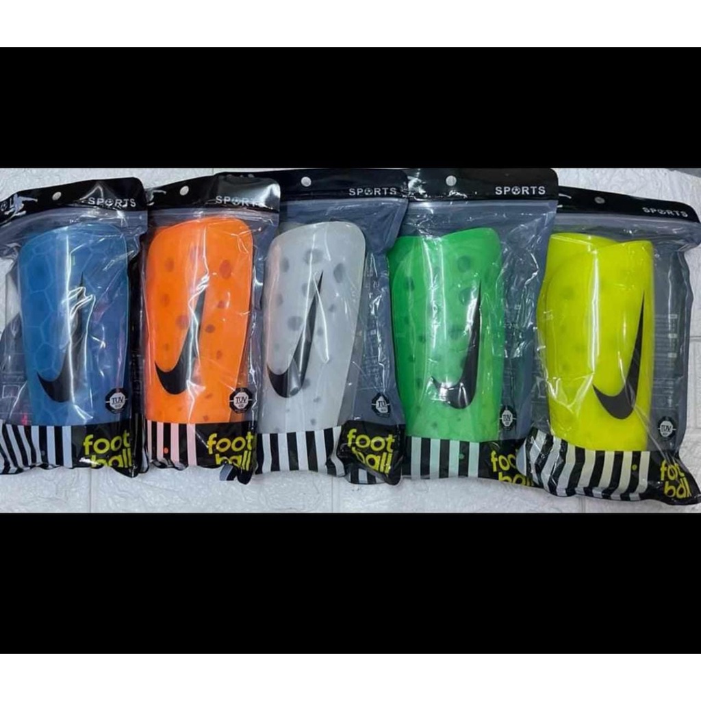 SHIN GUARD / DEKER SEPAK BOLA / FUTSAL PELINDUNG LUTUT anak dewasa