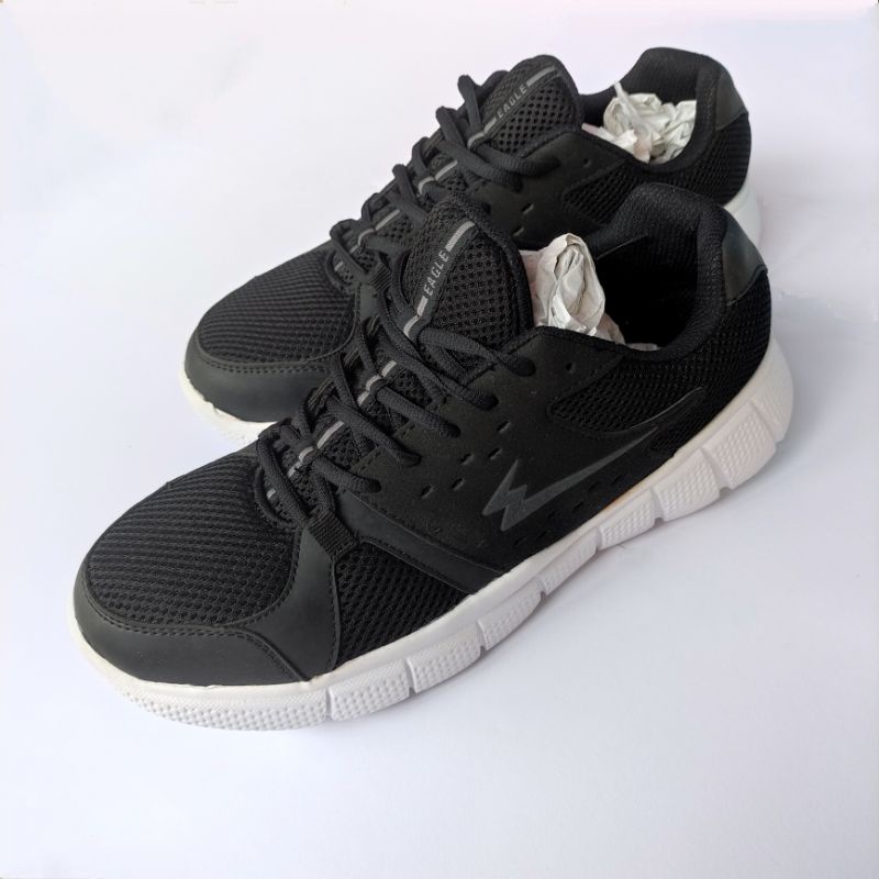 Sepatu Eagle Guardian Hitam Putih Size 43
