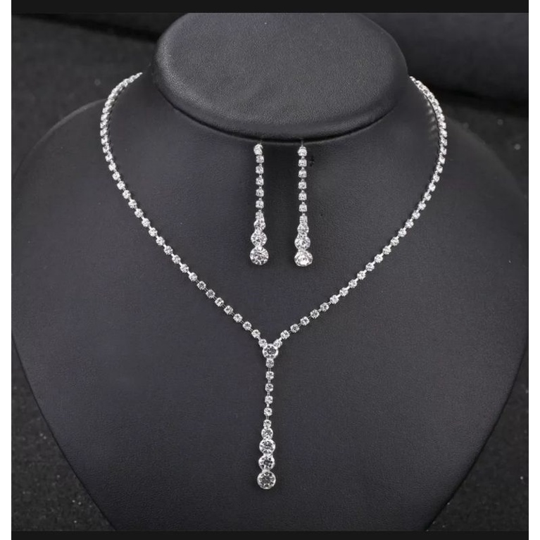 set perhiasan kalung wanita/ kalung Aurel Fuji / aksesoris perhiasan pesta import