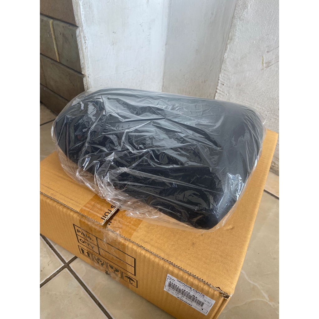 SEAT-ASSY,RR,BLACK Jok Belakang Kawasaki Ninja RR OLD Original