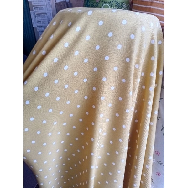 kain shakila motif polkadot