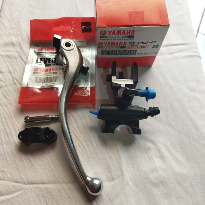 MASTER REM DEPAN BREMBO OEM YAMAHA R1 R6 14B-W2587-00 ORIGINAL JAPAN