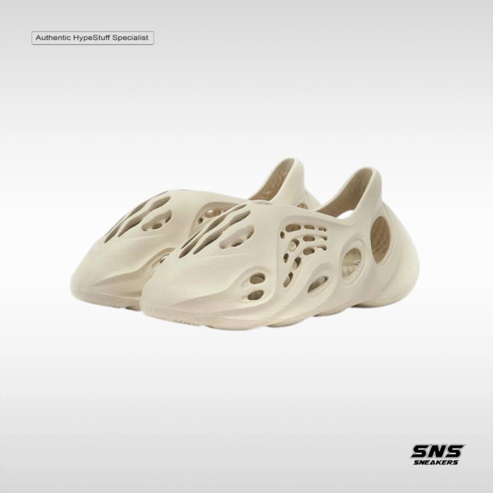 Adidas Yeezy Foam RNNR Sand BNIB 100% Authentic Original