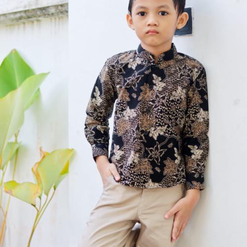 BatikBule Kemeja Batik Anak Slimfit Model Casual Warna Hitam