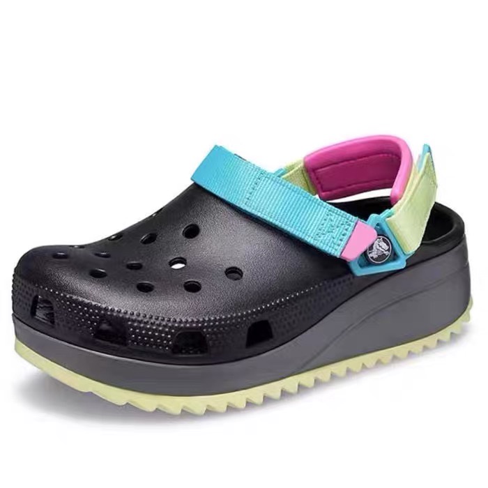 Sandal Crocs Classic Bae Clog/Sandal wanita Crocs classic Bae Clog