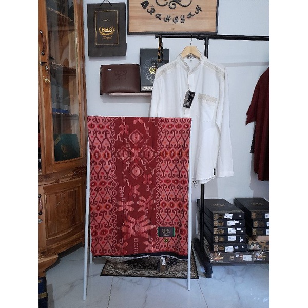 Sarung BHS Royal gold kawung