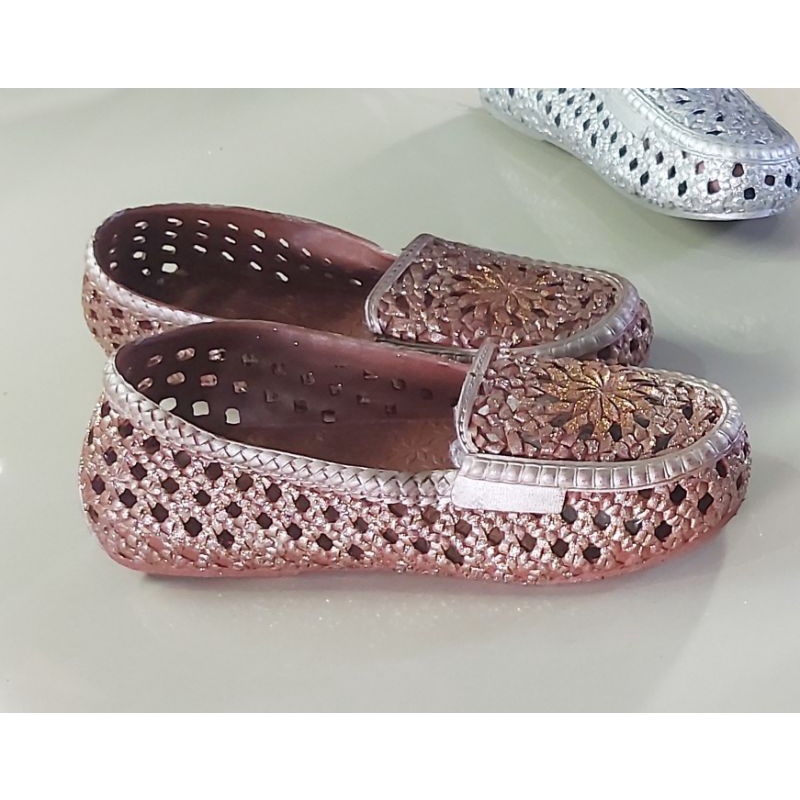 Sepatu Karet Wanita Q1211 Jelly Shoes Empuk Selop Slip On